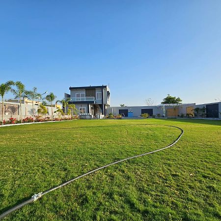 Shree Ambe Farmhouse Villa Ujjain Exterior photo