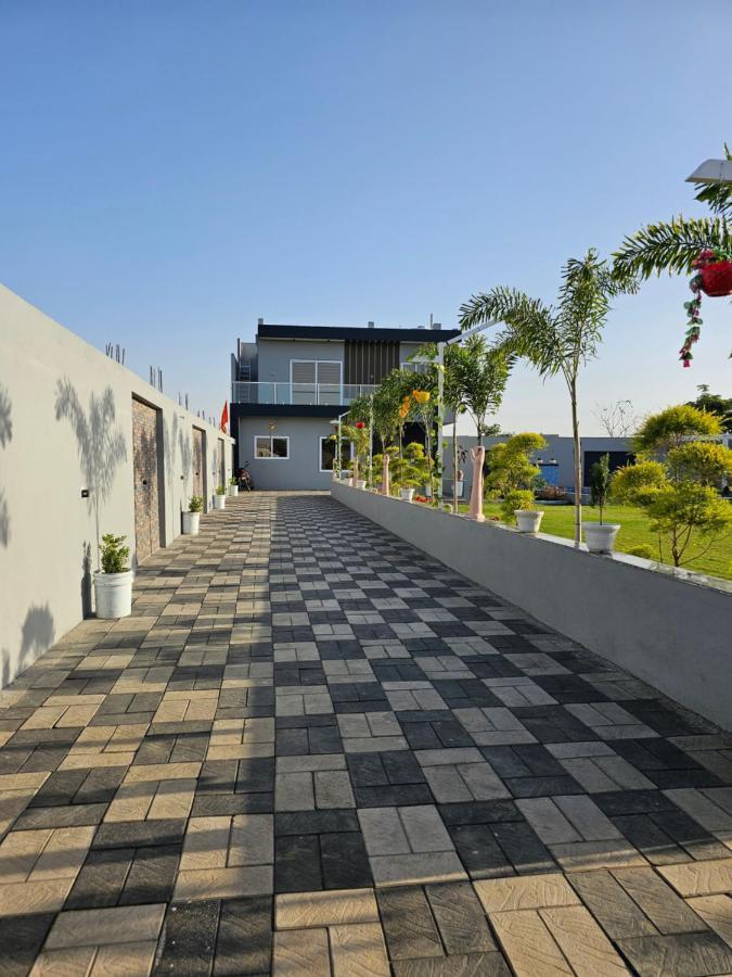 Shree Ambe Farmhouse Villa Ujjain Exterior photo