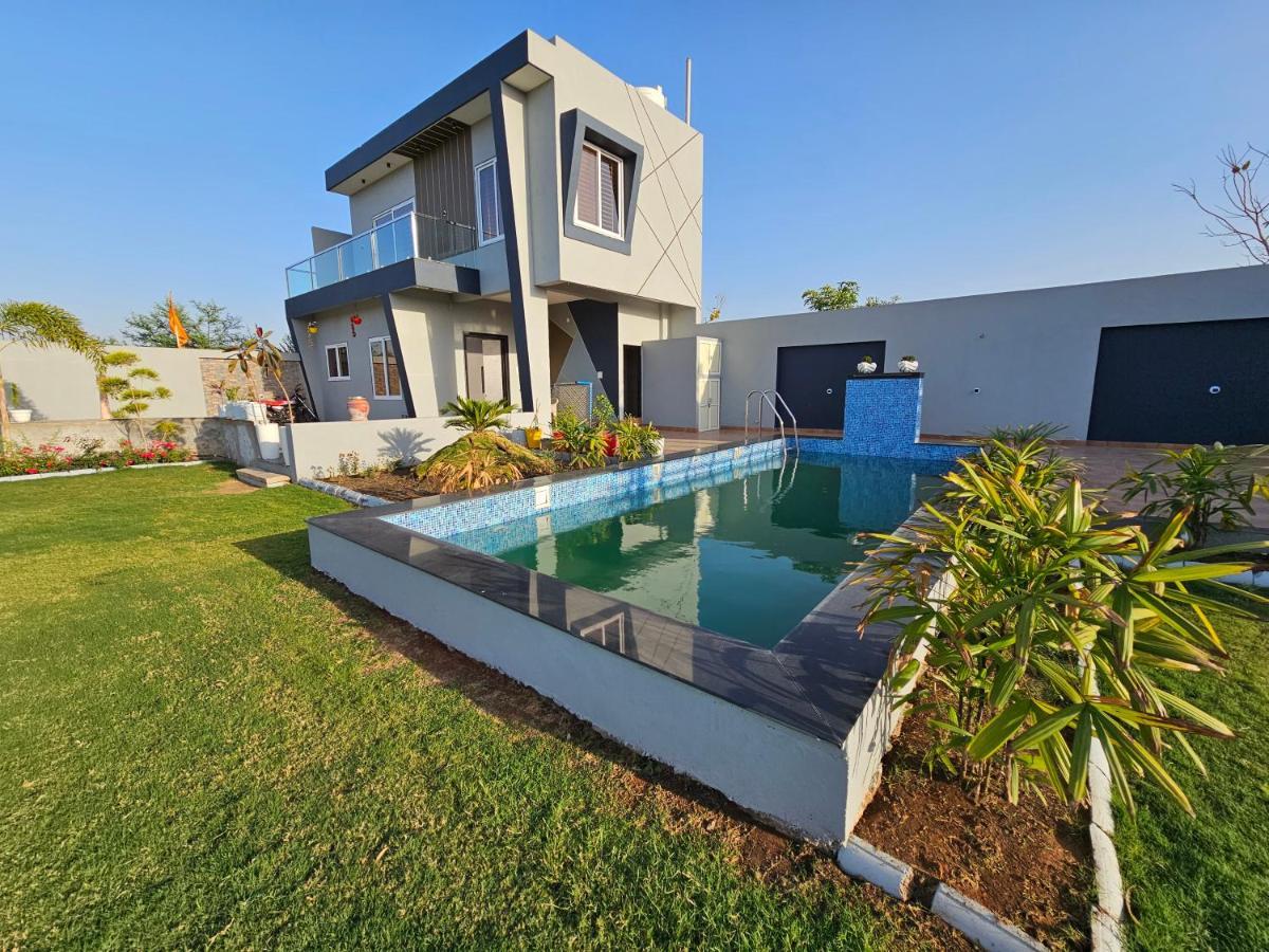 Shree Ambe Farmhouse Villa Ujjain Exterior photo